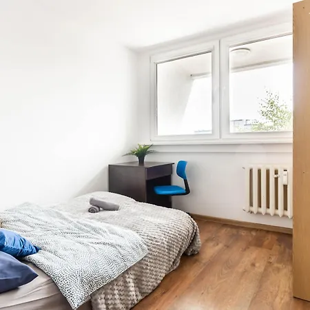 Citystay Legnicka Апартаменты